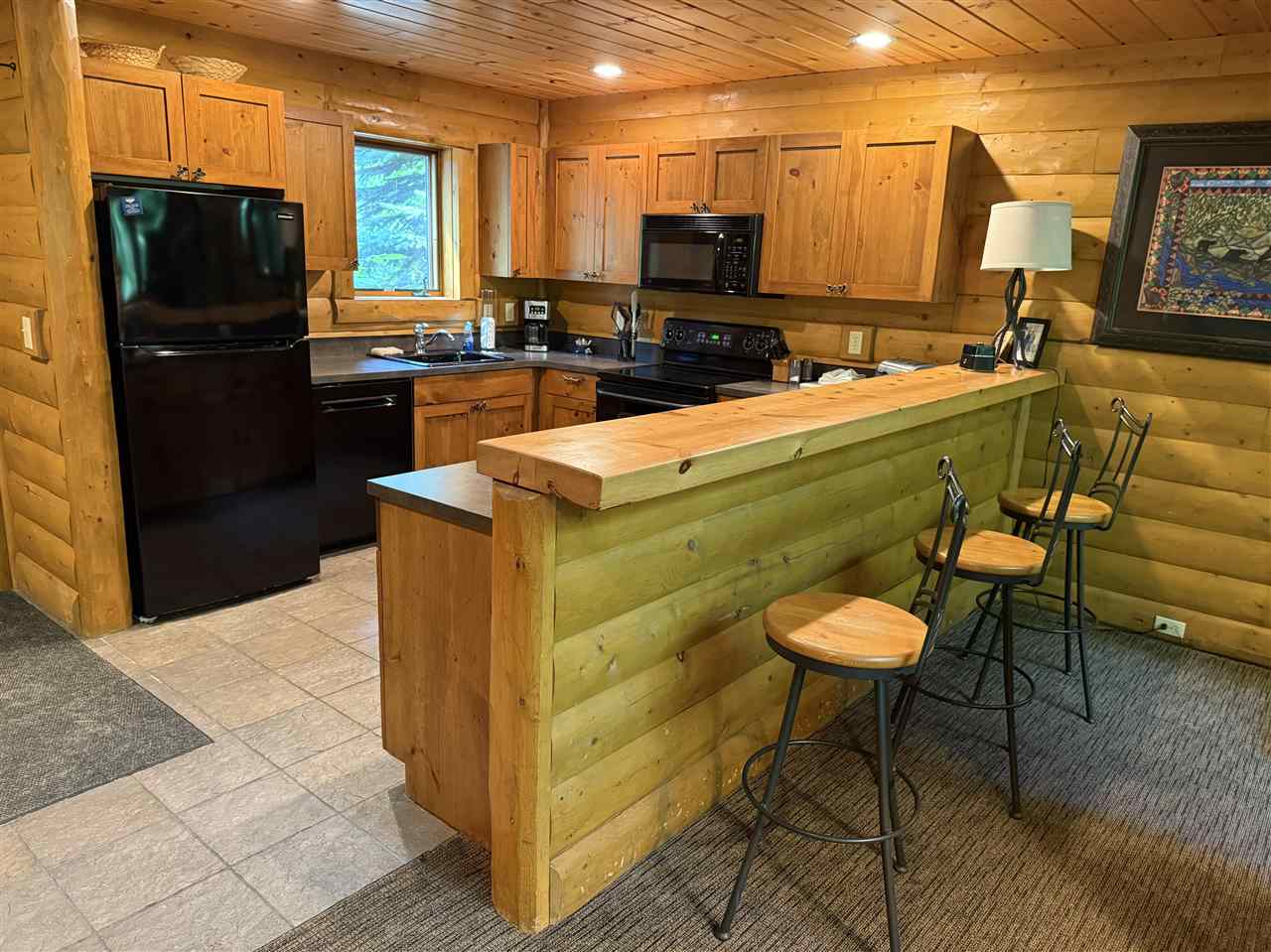 1151 Cabin Drive Unit: Unit #825 "B" / Door #825