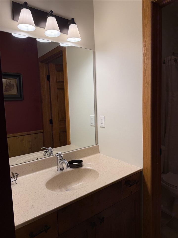 1151 Cabin Drive Unit: Unit #825 "B" / Door #825