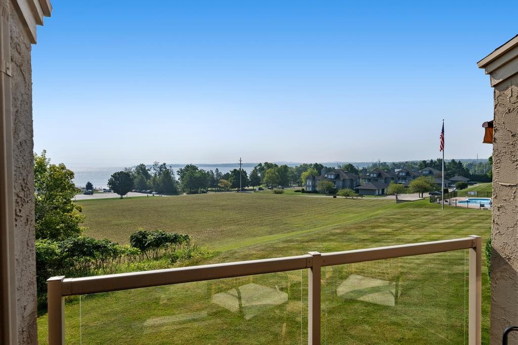 1004 Marina Bluff Drive