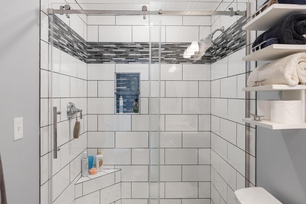 1004 Marina Bluff Drive