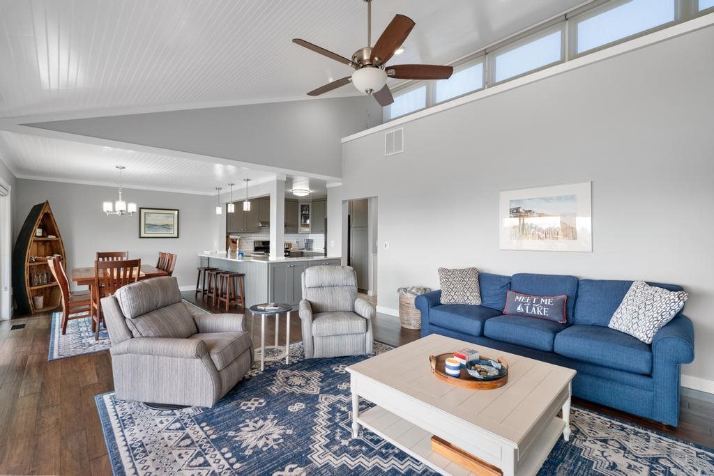 1004 Marina Bluff Drive