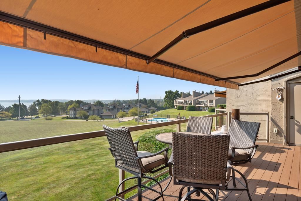 1004 Marina Bluff Drive