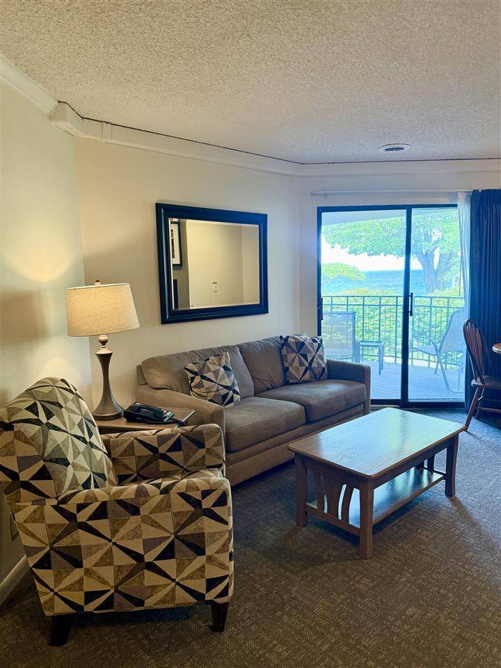 104 W Dixon Avenue Unit: Unit 3, Room 42