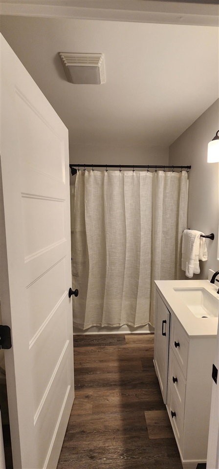 3065 Pleasant Valley Road