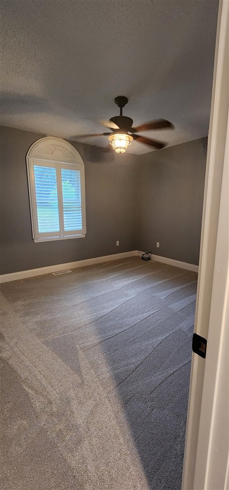 3065 Pleasant Valley Road