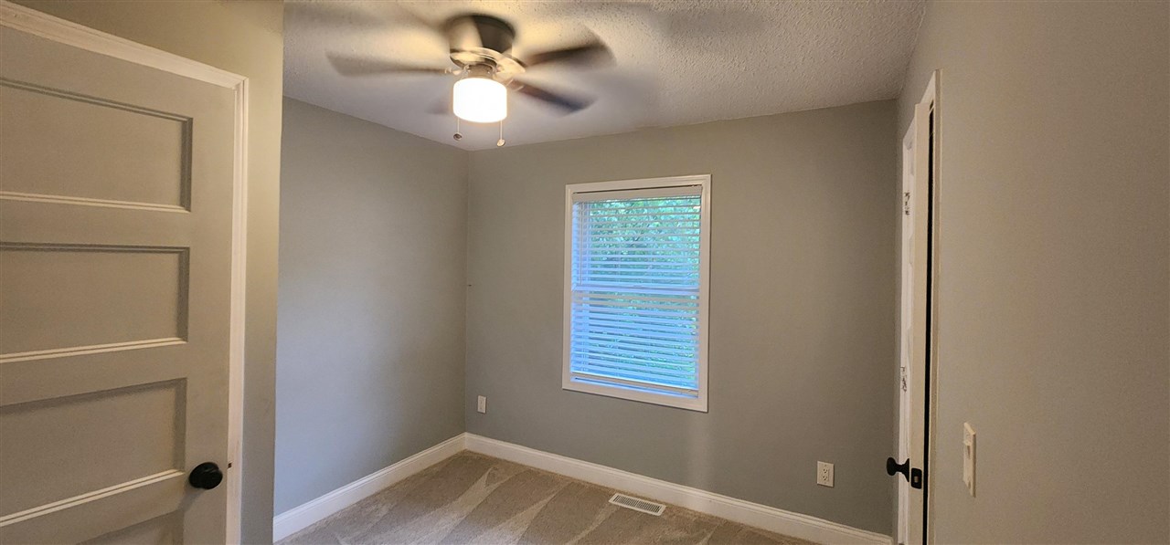 3065 Pleasant Valley Road