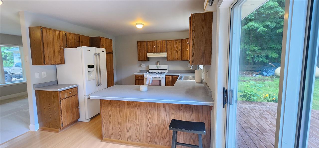 3065 Pleasant Valley Road