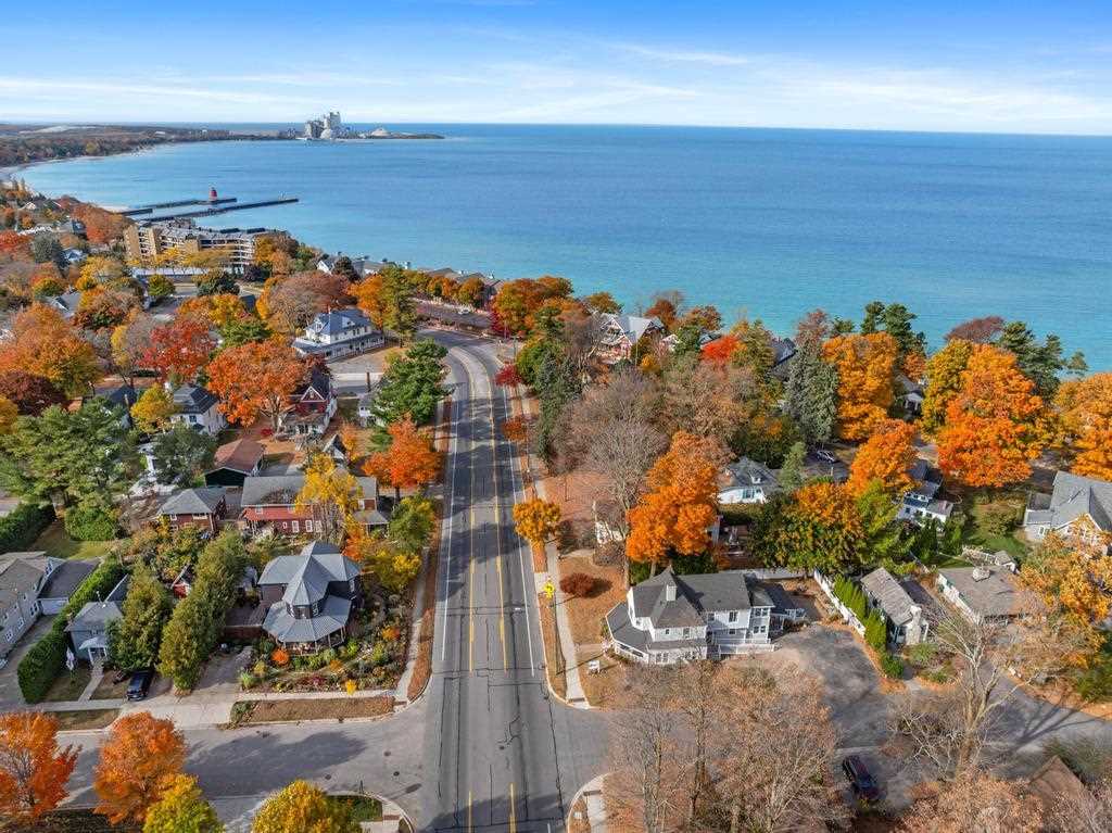 109 Petoskey Avenue