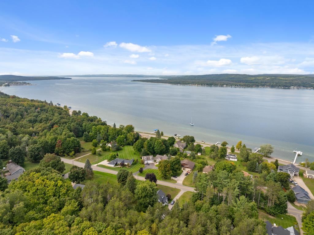 1290 Marshall Road