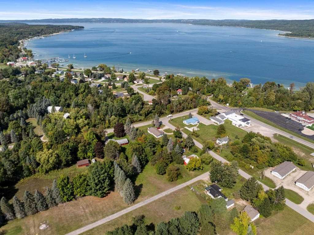 00974 N Advance Road