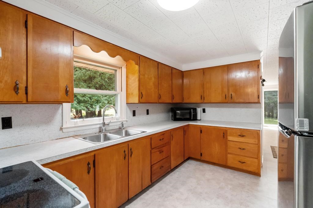 00974 N Advance Road