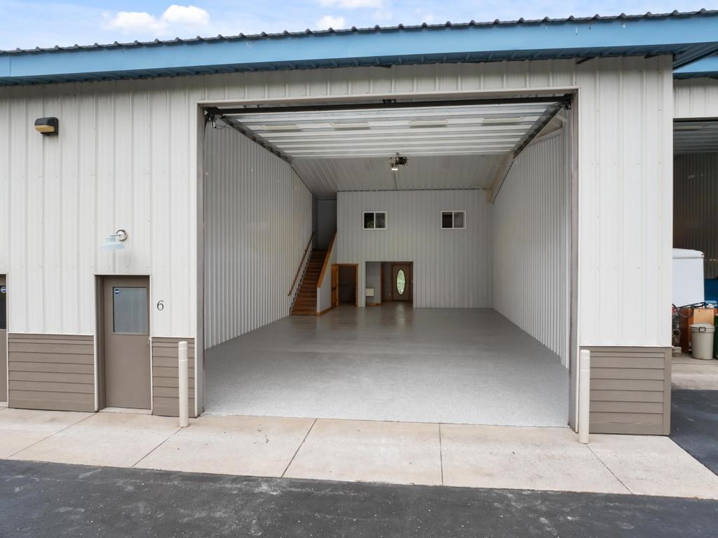 9376 Watersview Drive Unit: 6