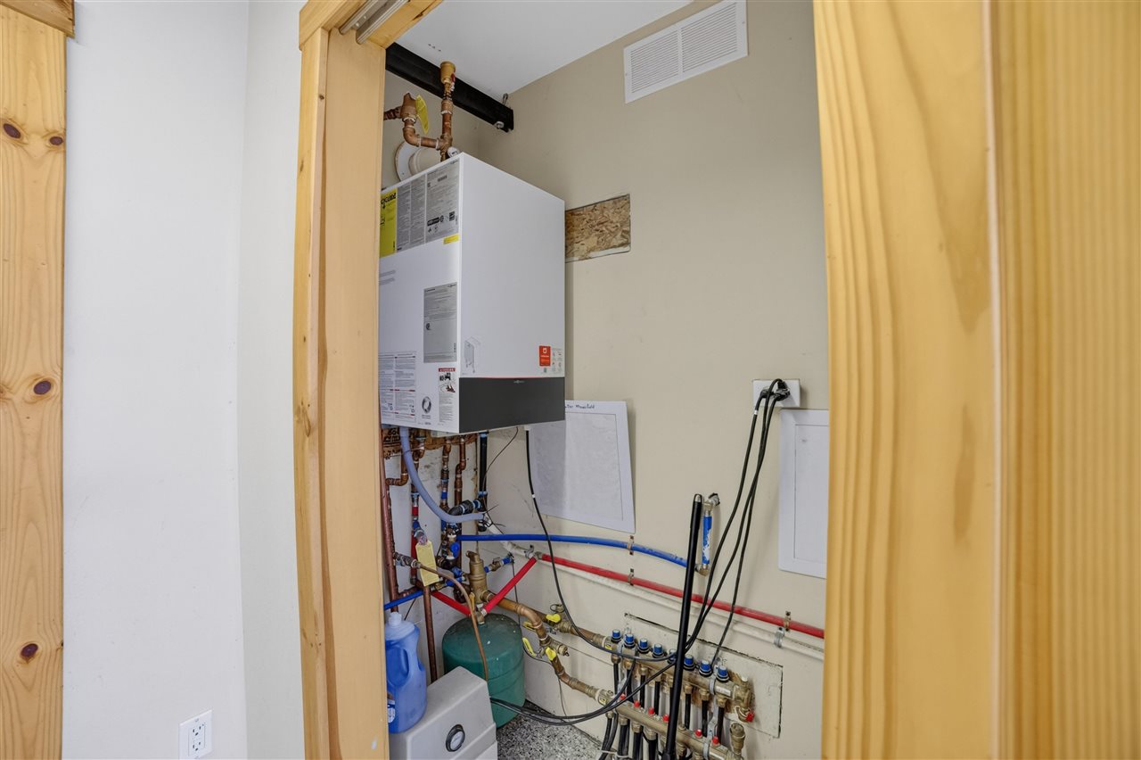 9376 Watersview Drive Unit: 6