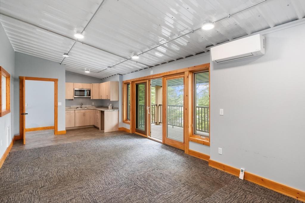9376 Watersview Drive Unit: 6