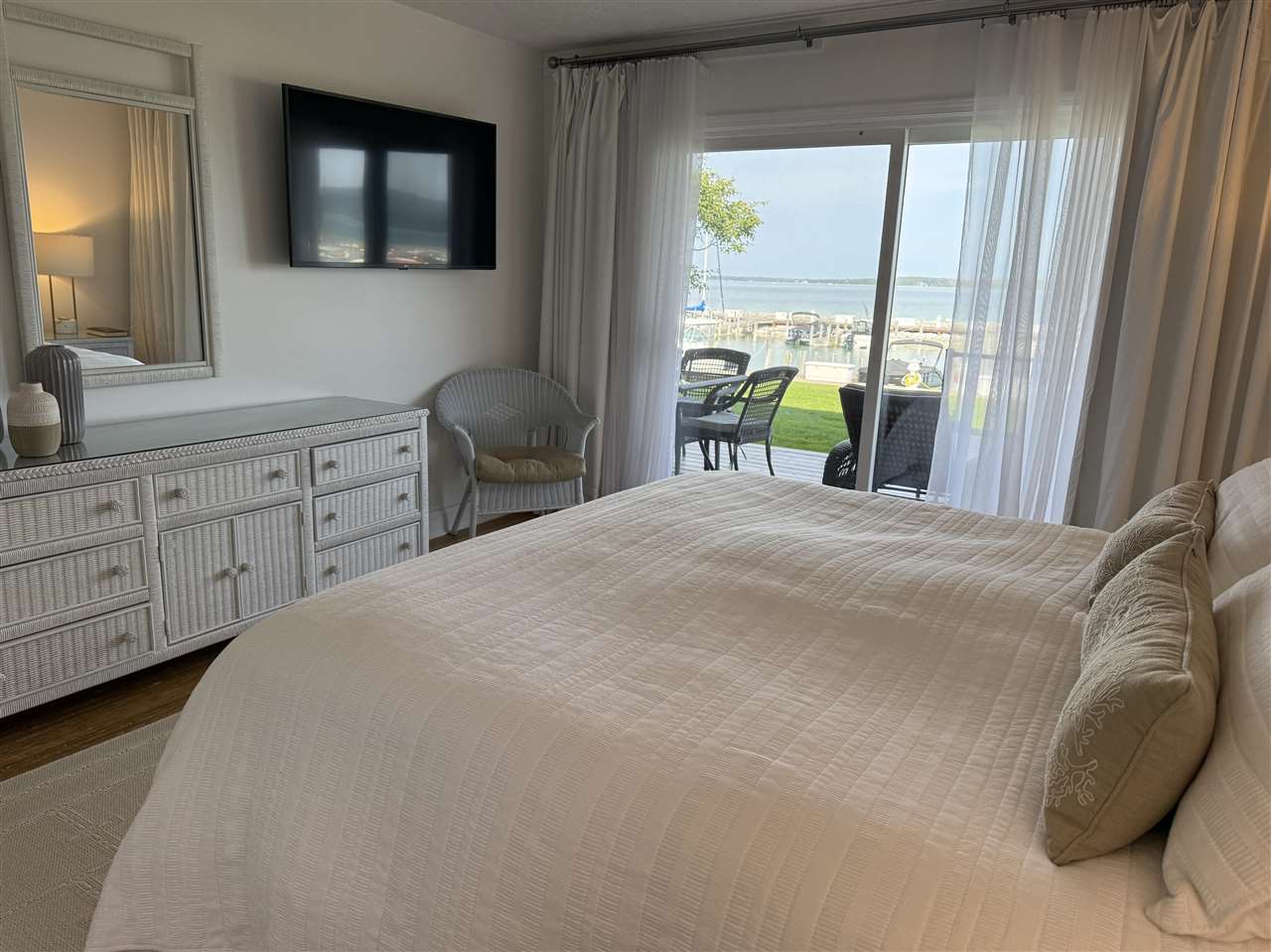 4000 Hemingway Pointe Club Drive Unit: 27