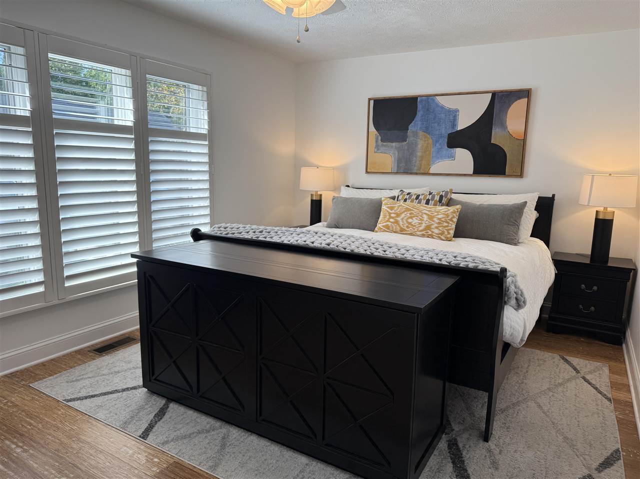 4000 Hemingway Pointe Club Drive Unit: Door 27/Unit 49/Slip 19