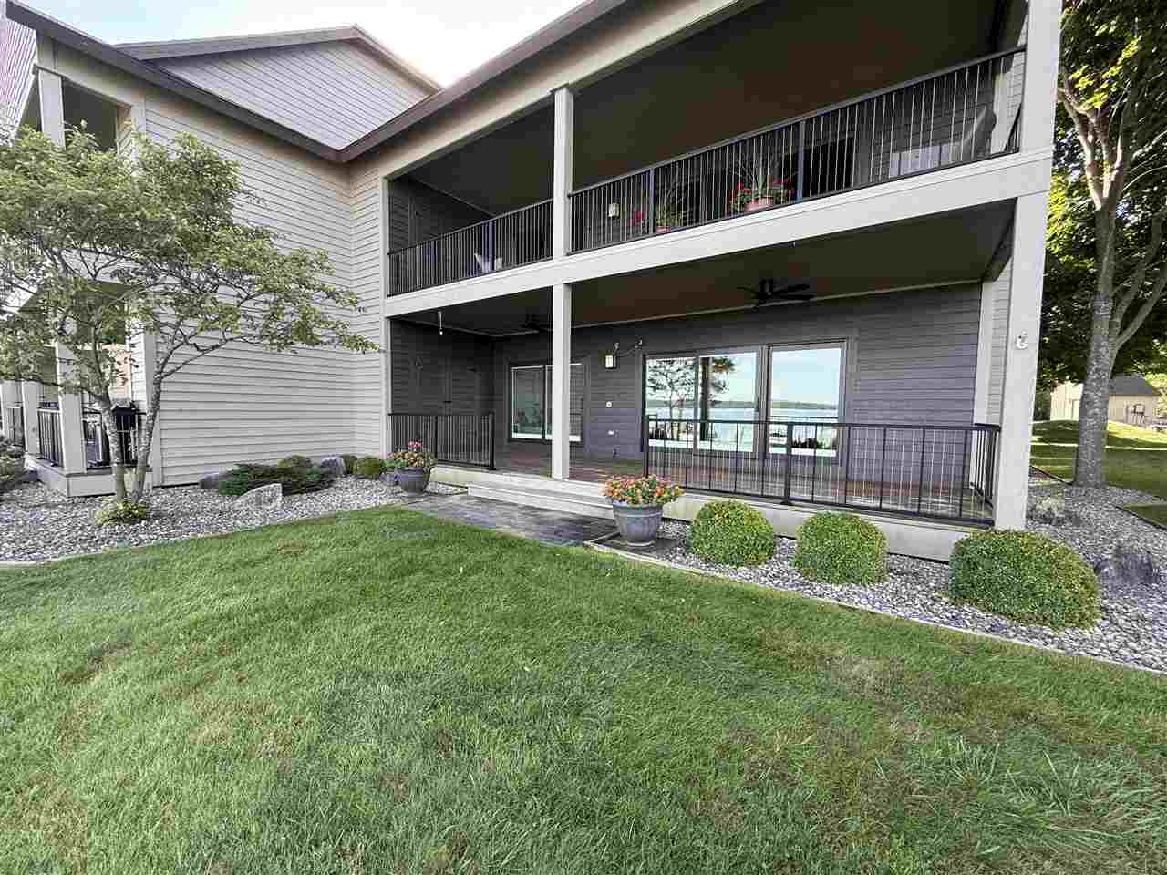 4000 Hemingway Pointe Club Drive Unit: Door 19/Unit 59/Slip 5