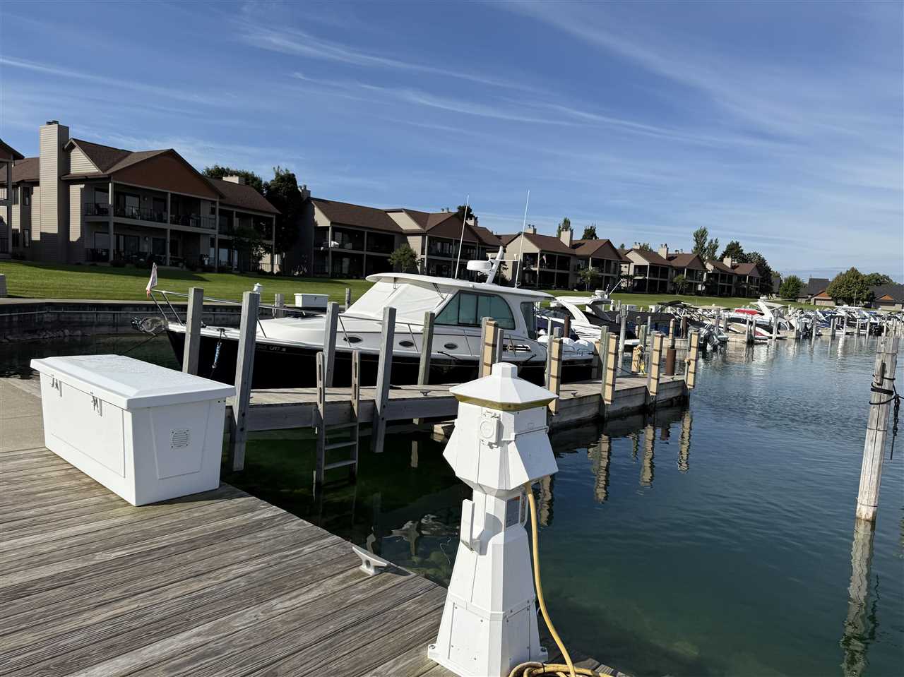 4000 Hemingway Pointe Club Drive Unit: Door 19/Unit 59/Slip 5