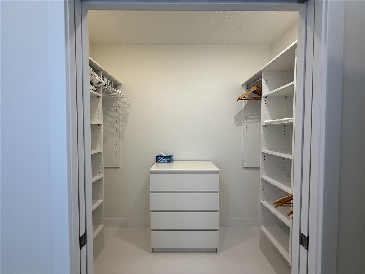 4000 Hemingway Pointe Club Drive Unit: 19
