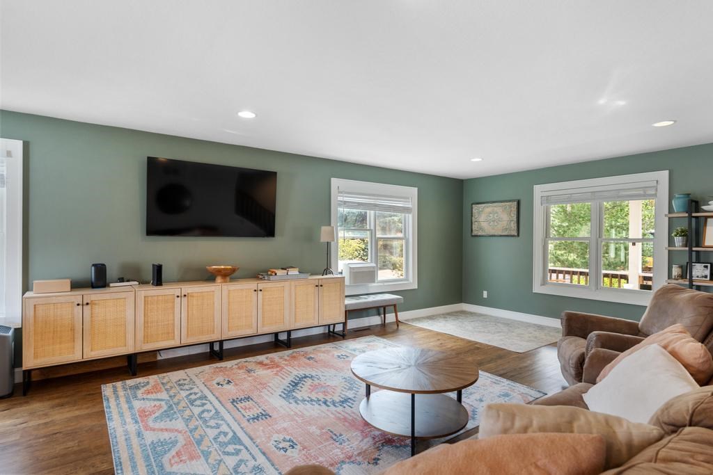 917 Roosevelt Street