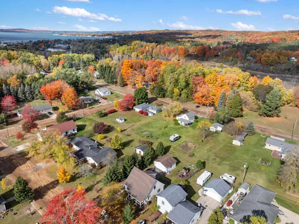 917 Roosevelt Street