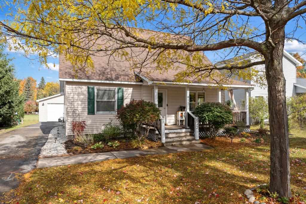 917 Roosevelt Street