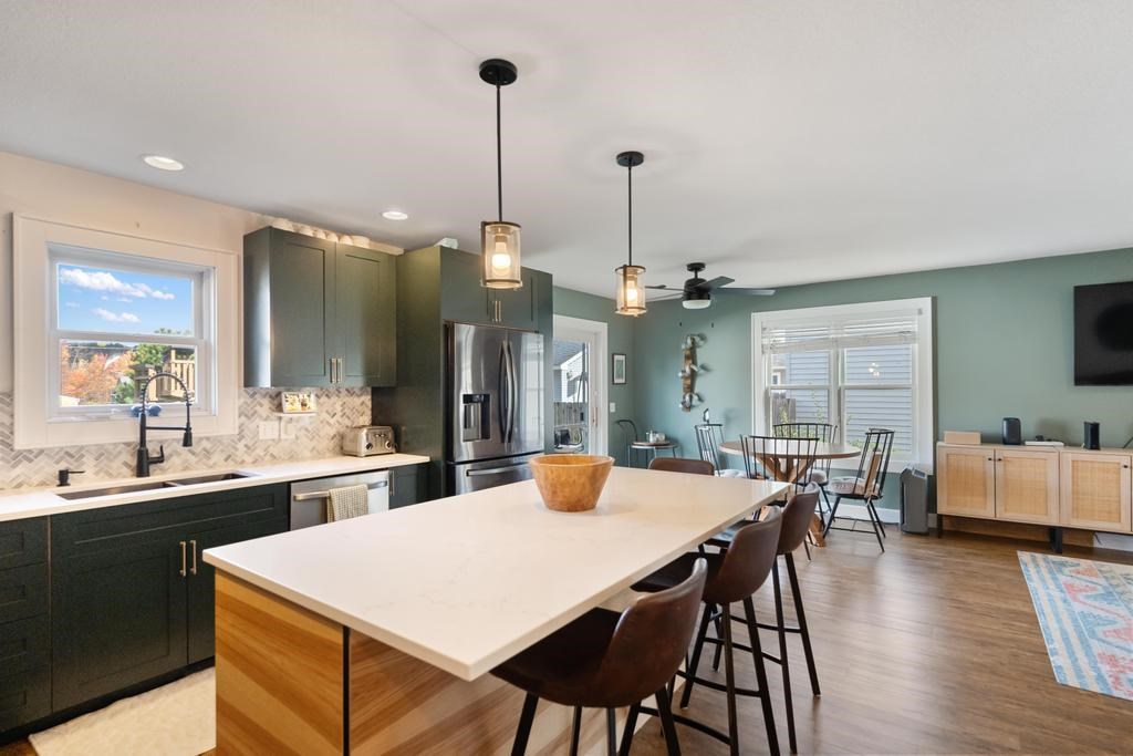 917 Roosevelt Street