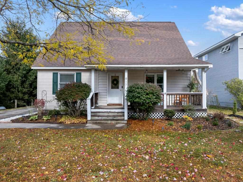 917 Roosevelt Street