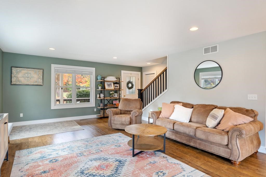 917 Roosevelt Street