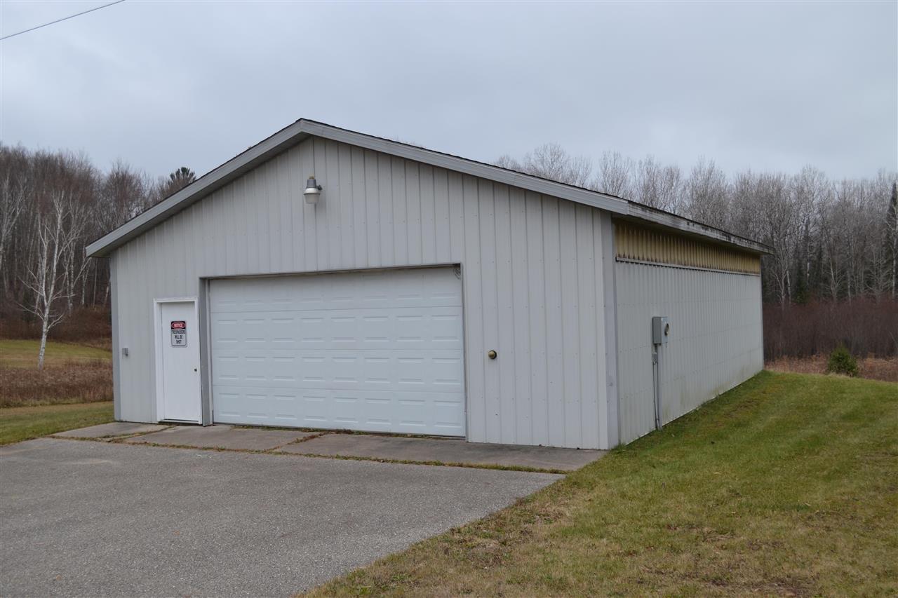 2290 Wildwood Trail
