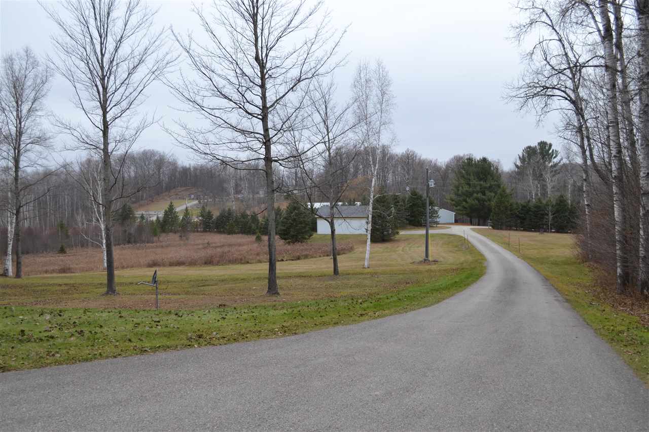 2290 Wildwood Trail