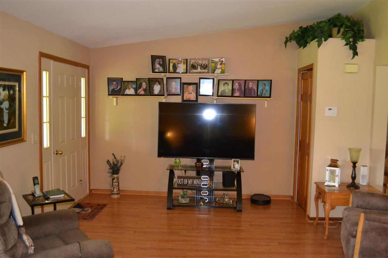 2290 Wildwood Trail