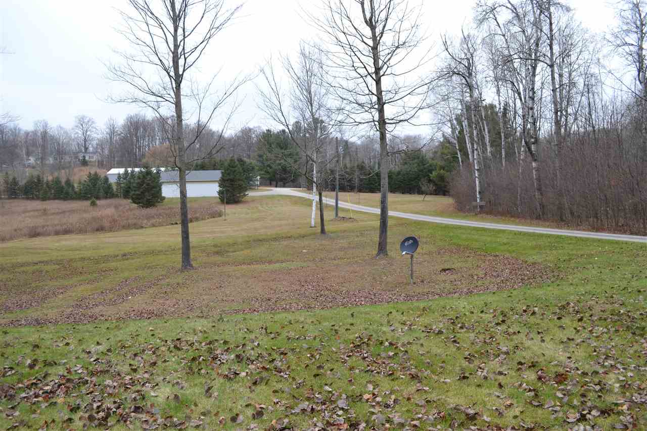 2290 Wildwood Trail