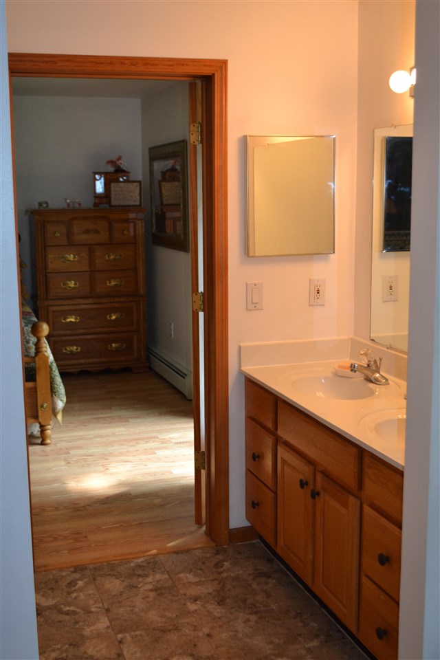 2290 Wildwood Trail