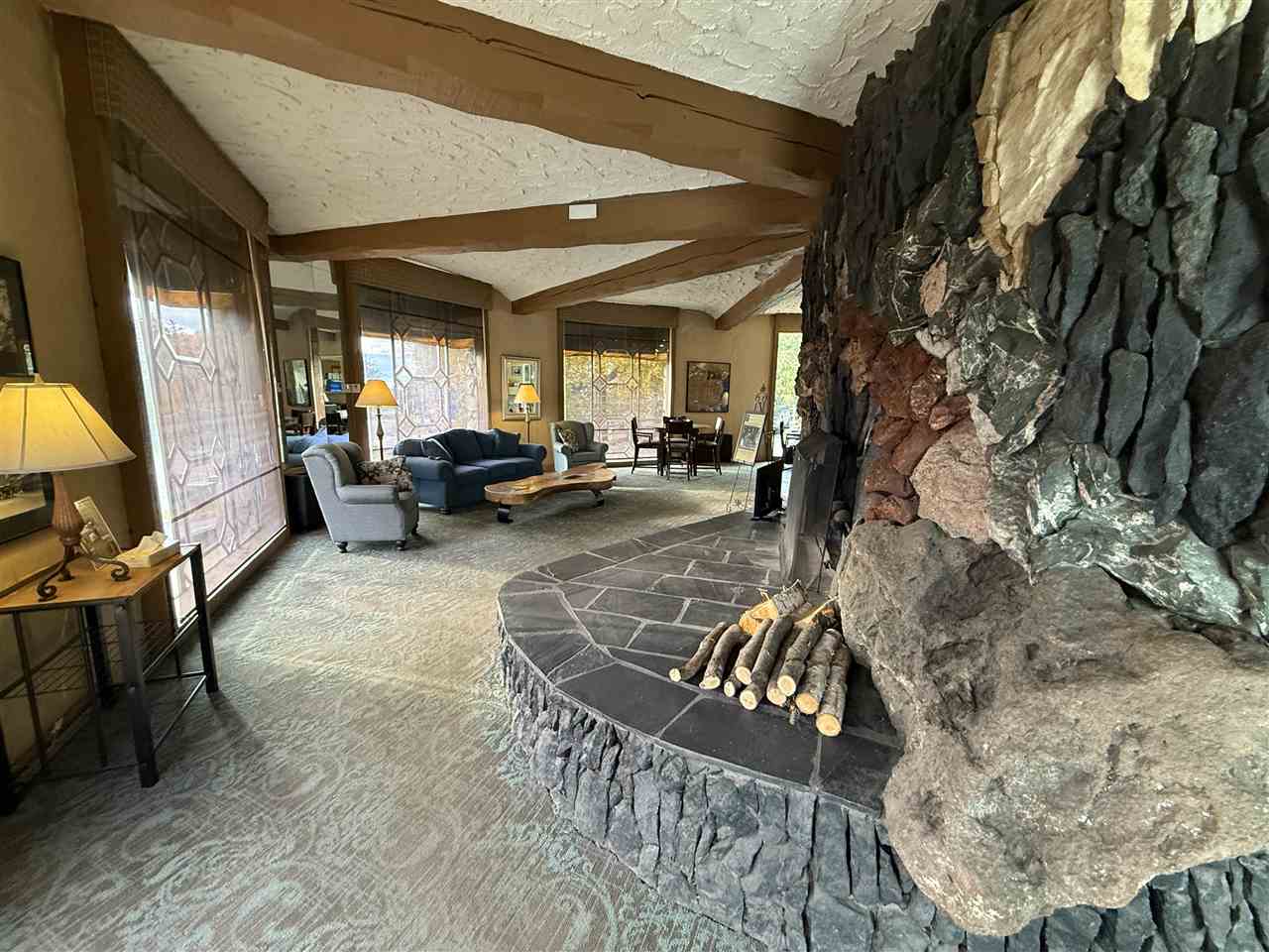 111 Pine River, Door #100