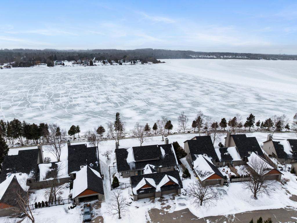 4000 Hemingway Pointe Club Drive Unit: Unit 64, Legal 36, Slip 46