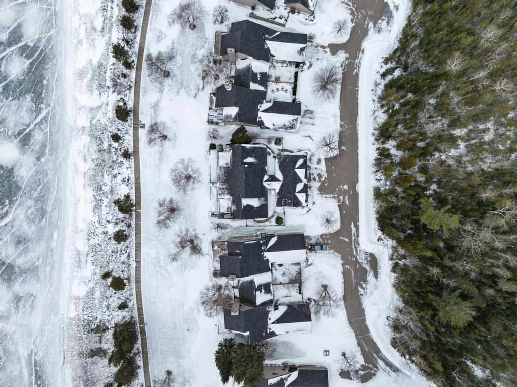 4000 Hemingway Pointe Club Drive Unit: Unit 64, Legal 36, Slip 46