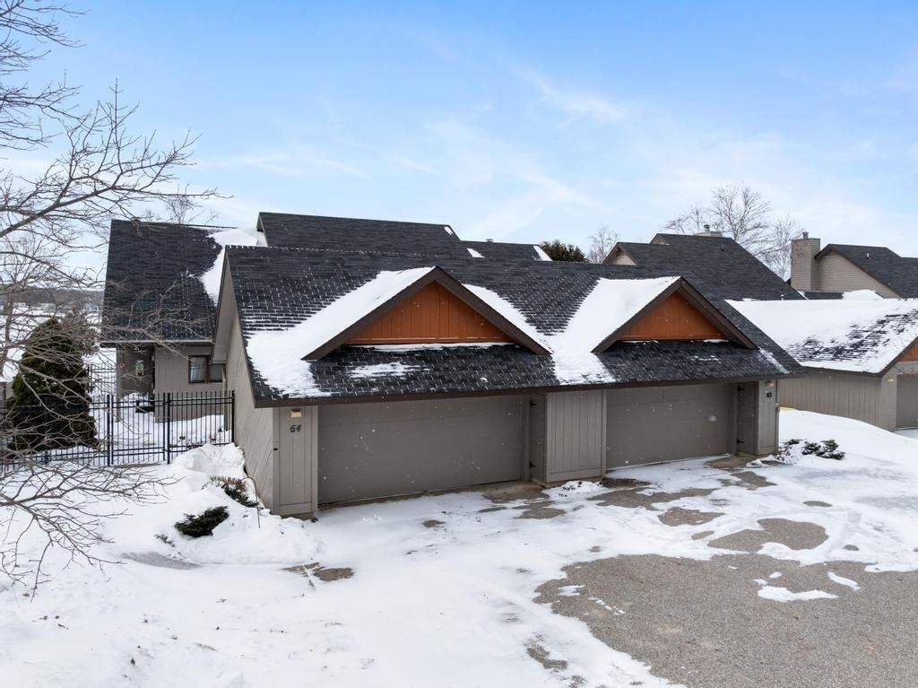 4000 Hemingway Pointe Club Drive Unit: 64