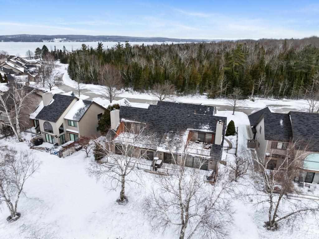 4000 Hemingway Pointe Club Drive Unit: 64