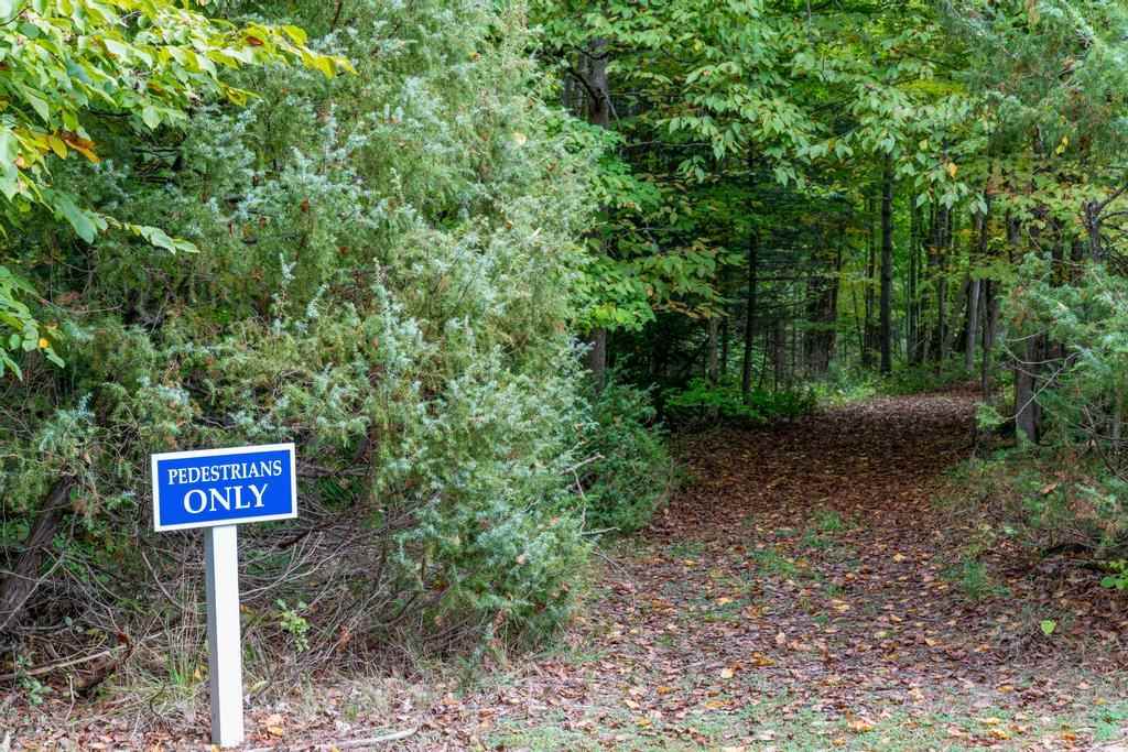 4000 Hemingway Pointe Club Drive Unit: 64