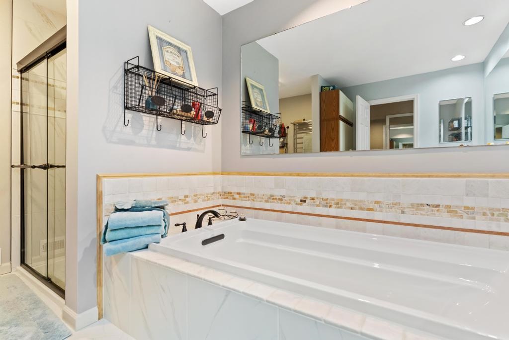 4000 Hemingway Pointe Club Drive Unit: 51