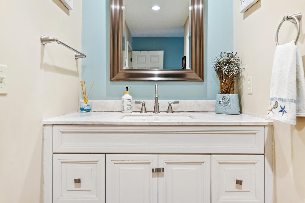 4000 Hemingway Pointe Club Drive Unit: 51