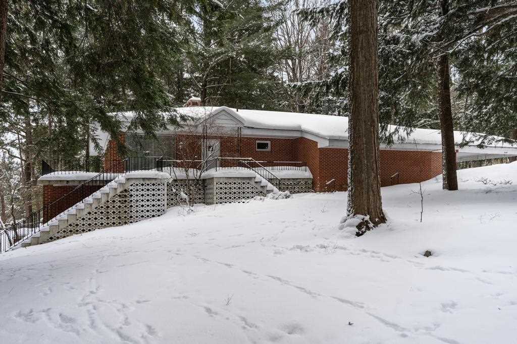 1137 Lalonde Road