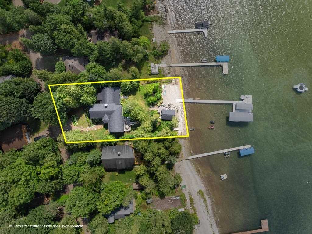 3312 Springwater Beach Road