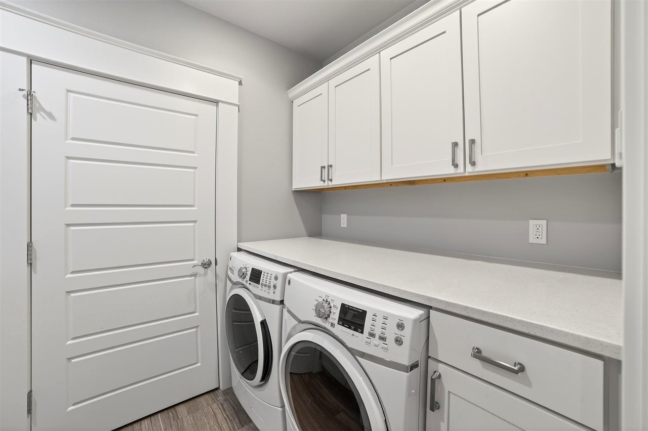 00924 Pointe Drive (pvt) Unit 49