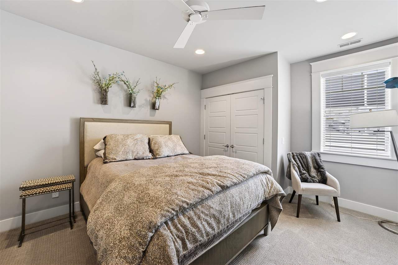 00924 Pointe Drive (pvt) Unit 49