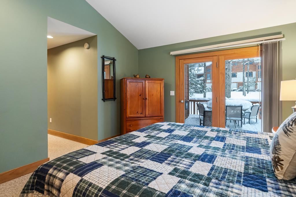 2136 Deerview Drive Unit: 62