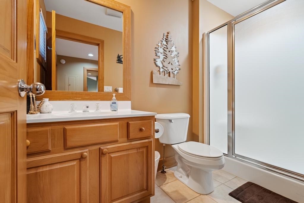 2136 Deerview Drive Unit: 62