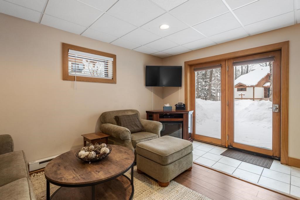 2136 Deerview Drive Unit: 62