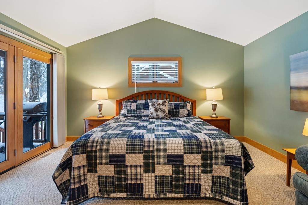 2136 Deerview Drive Unit: 62